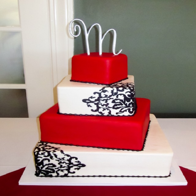 Red and White Cake #wedding