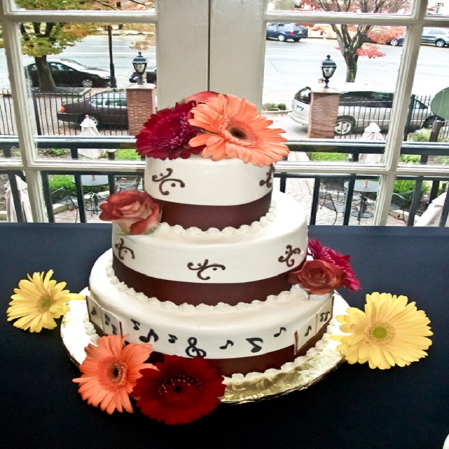 Cake with Maroon Ribbon with Sunflowers #wedding