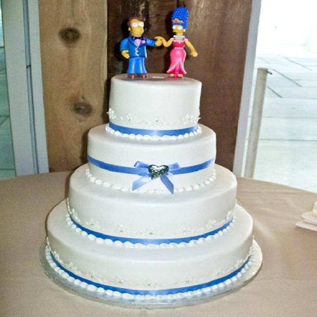 Simple White Cake with Blue Ribbon #wedding