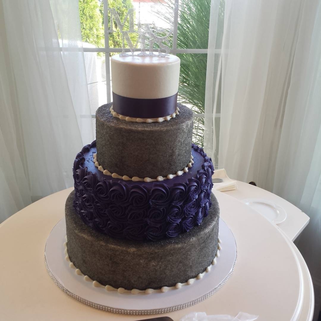 Silver and eggplant #wedding #buttercreamweddings #ctwedding