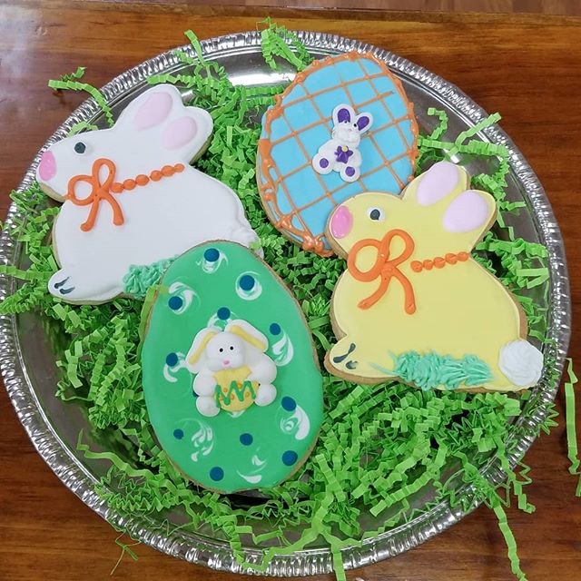 Hop on in to @kimscottageconfectiions today for easter cookies, cupcakes and handmade chocolates.  All made fresh on site !