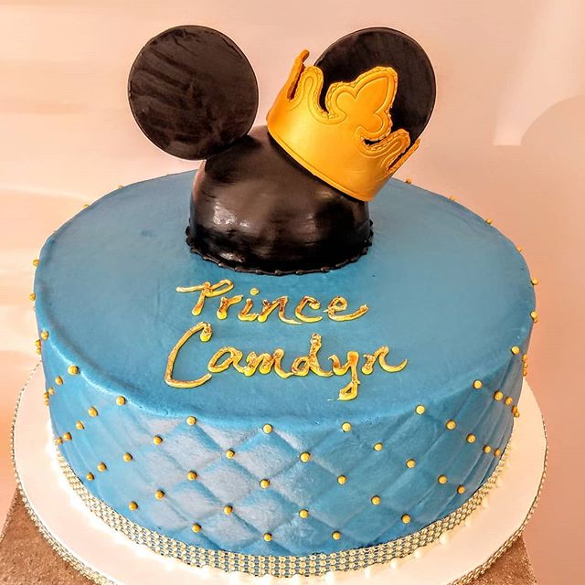 Welcome  #royalbaby !! We’re happy to recreate this cake once he has a name! #babysussex